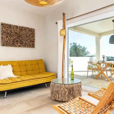 Casa Tuia